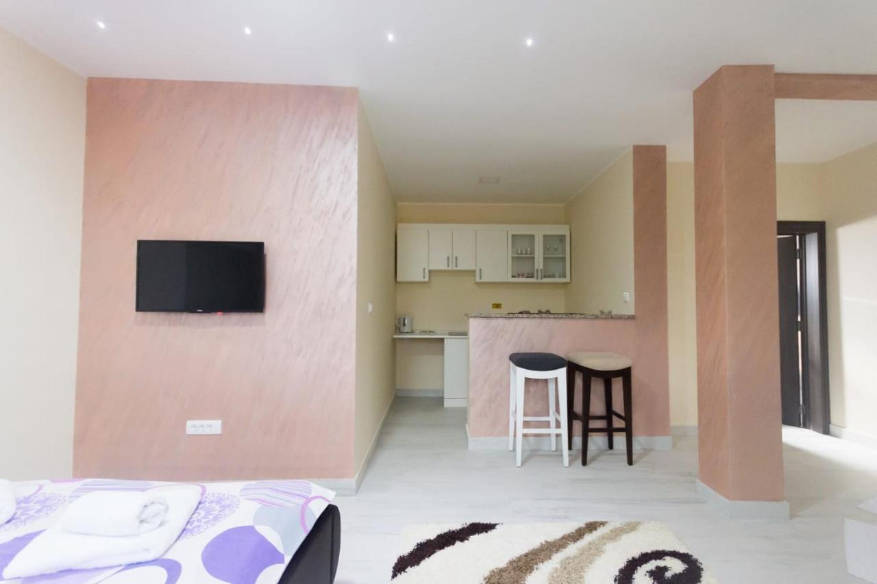 Nirvana Spa Center Belgrade Extérieur photo