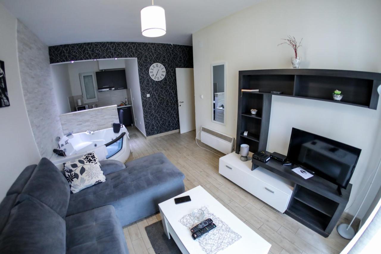 Nirvana Spa Center Belgrade Extérieur photo